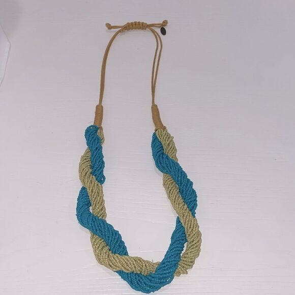 Tanjore Twisted Seed Beaded Teal And Sage Necklace - Picture 4 of 8